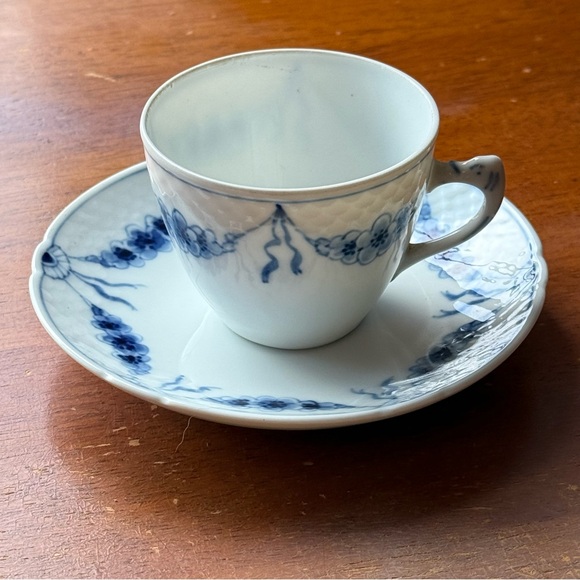 Bing & Grondahl Other - Vintage Bing & Grondahl Empire Demitasse Teacup & Saucer Denmark #108